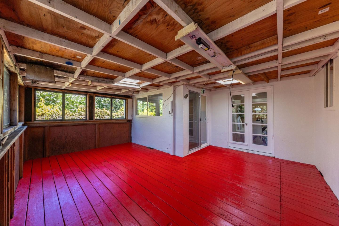 Detail Gallery Image 51 of 68 For 1537 Cypress Ave, San Mateo,  CA 94401 - 4 Beds | 2 Baths