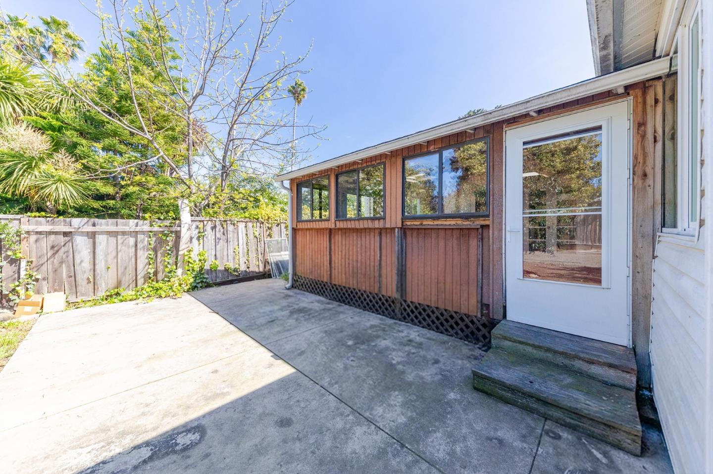 Detail Gallery Image 54 of 68 For 1537 Cypress Ave, San Mateo,  CA 94401 - 4 Beds | 2 Baths