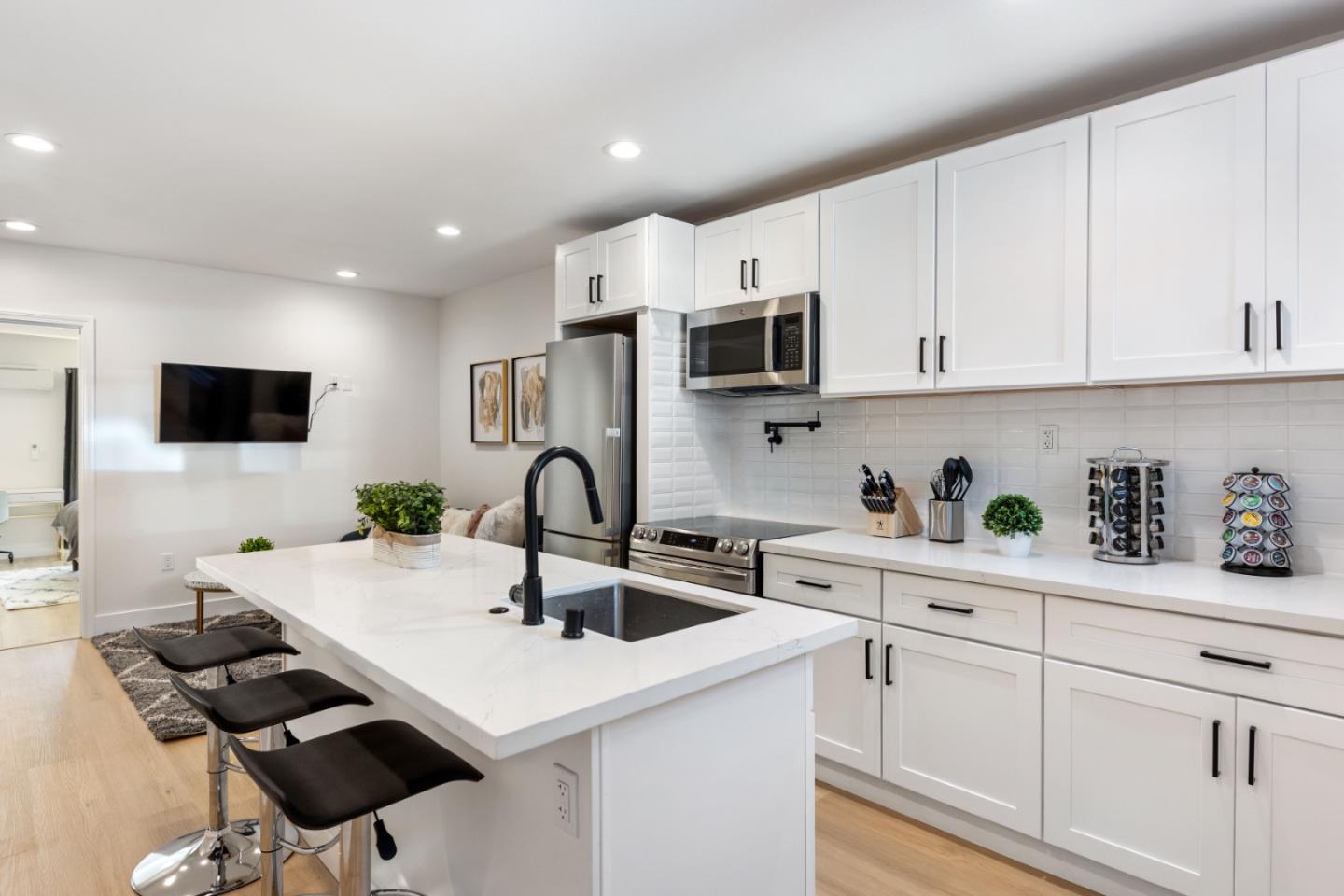 Detail Gallery Image 43 of 57 For 308 Crescent Ave, San Francisco,  CA 94110 - – Beds | – Baths