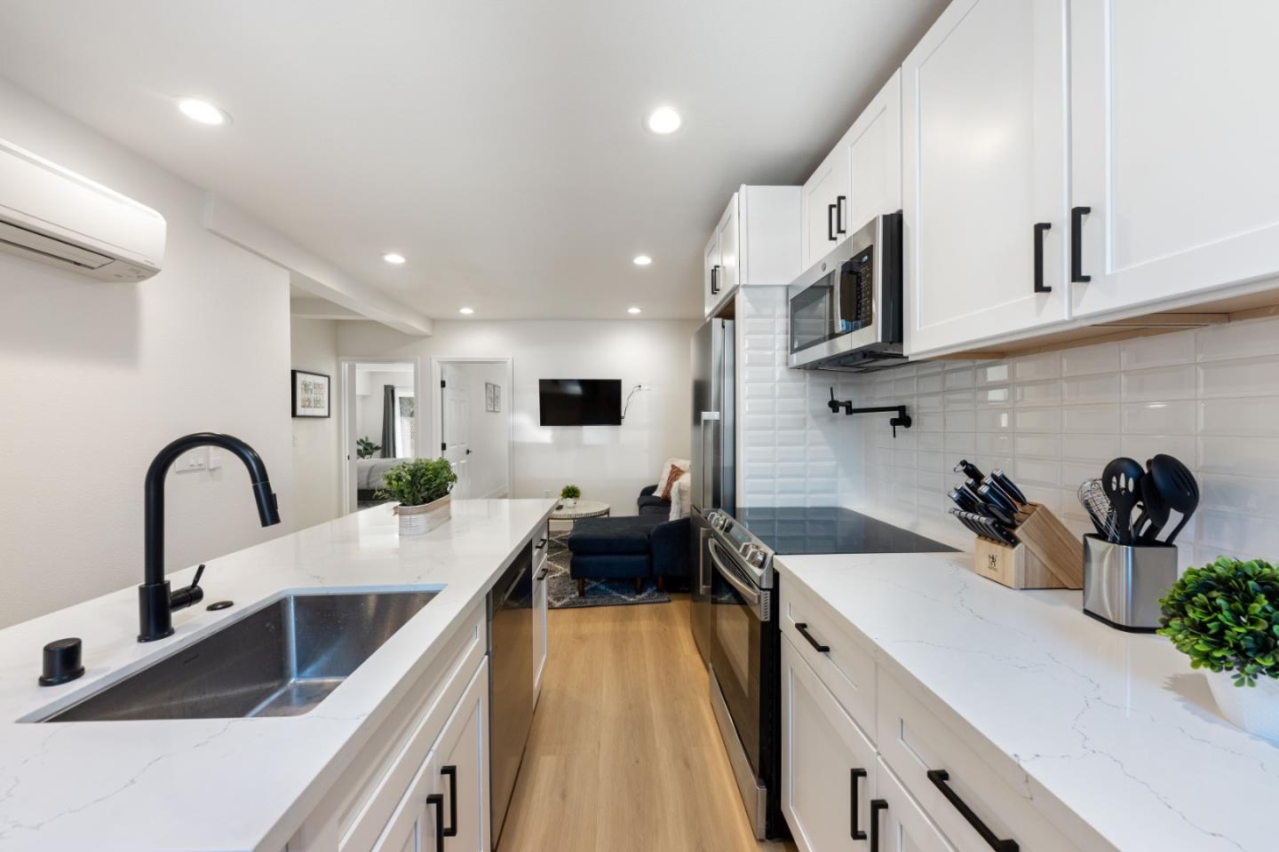 Detail Gallery Image 44 of 57 For 308 Crescent Ave, San Francisco,  CA 94110 - – Beds | – Baths