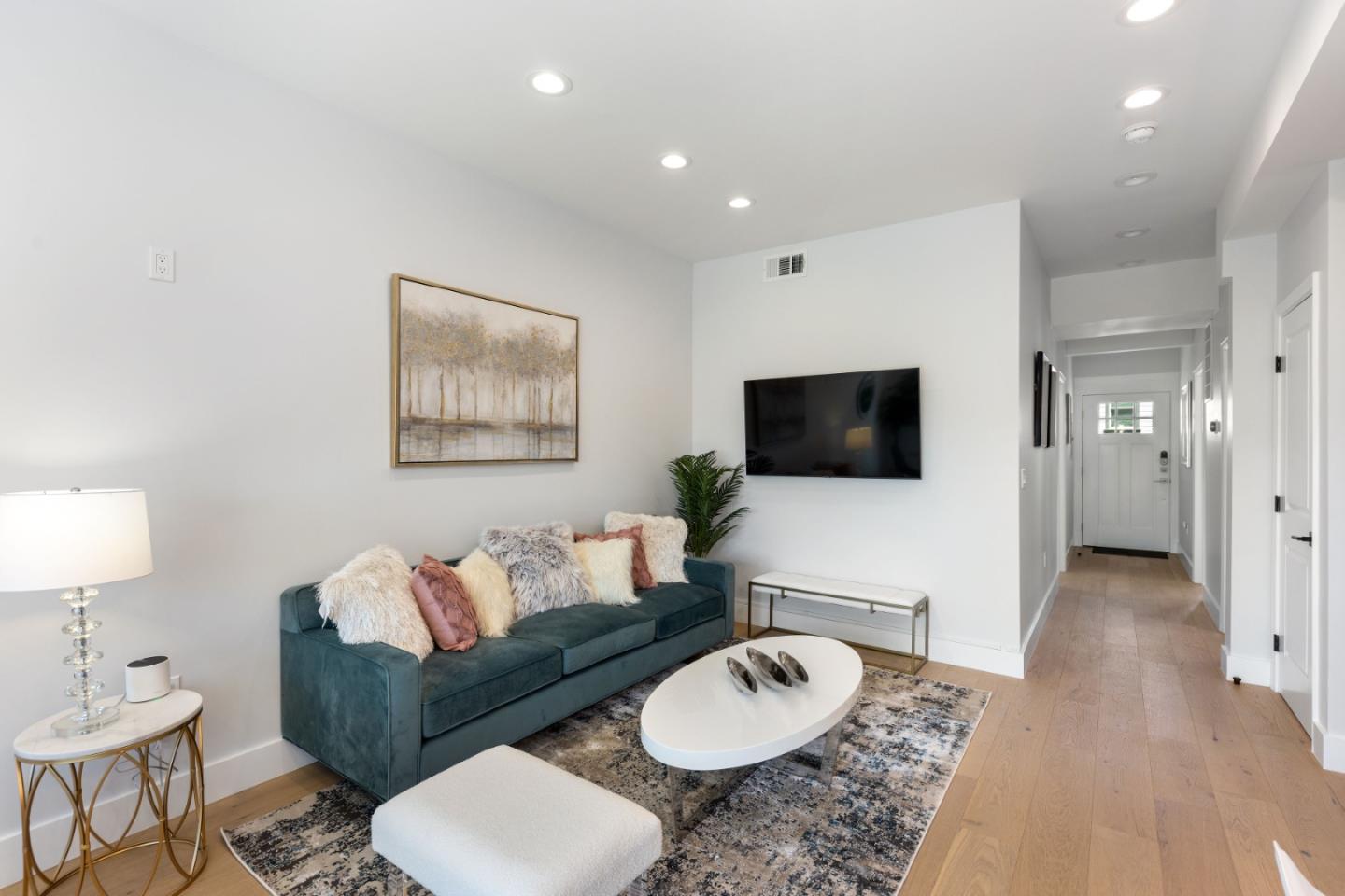 Detail Gallery Image 6 of 57 For 308 Crescent Ave, San Francisco,  CA 94110 - – Beds | – Baths