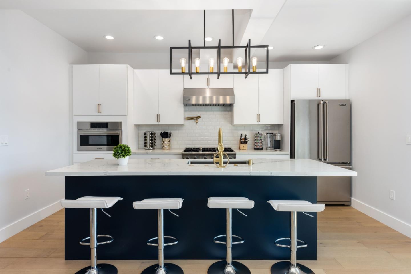 Detail Gallery Image 9 of 57 For 308 Crescent Ave, San Francisco,  CA 94110 - – Beds | – Baths