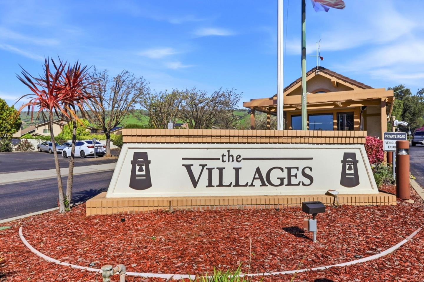 Detail Gallery Image 44 of 58 For 7784 Beltane Dr, San Jose,  CA 95135 - 2 Beds | 2 Baths