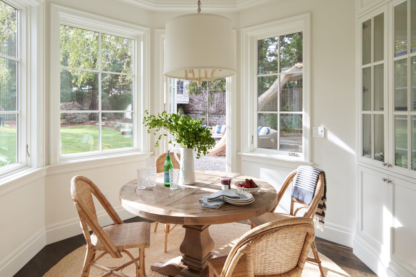 Detail Gallery Image 11 of 50 For 420 Magdalena Ave, Los Altos Hills,  CA 94024 - 4 Beds | 4/1 Baths