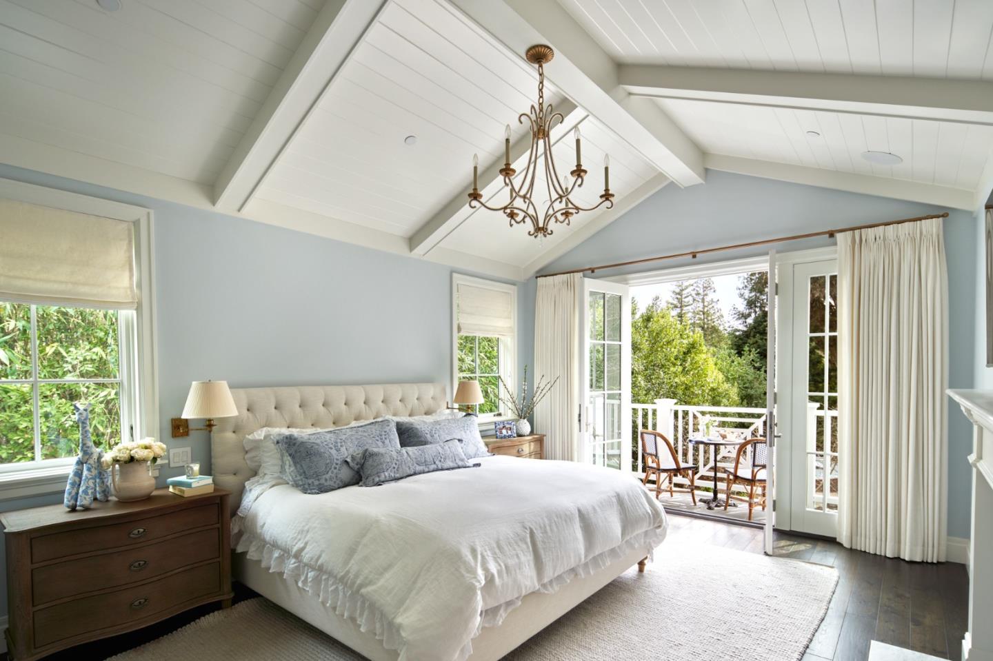 Detail Gallery Image 28 of 50 For 420 Magdalena Ave, Los Altos Hills,  CA 94024 - 4 Beds | 4/1 Baths