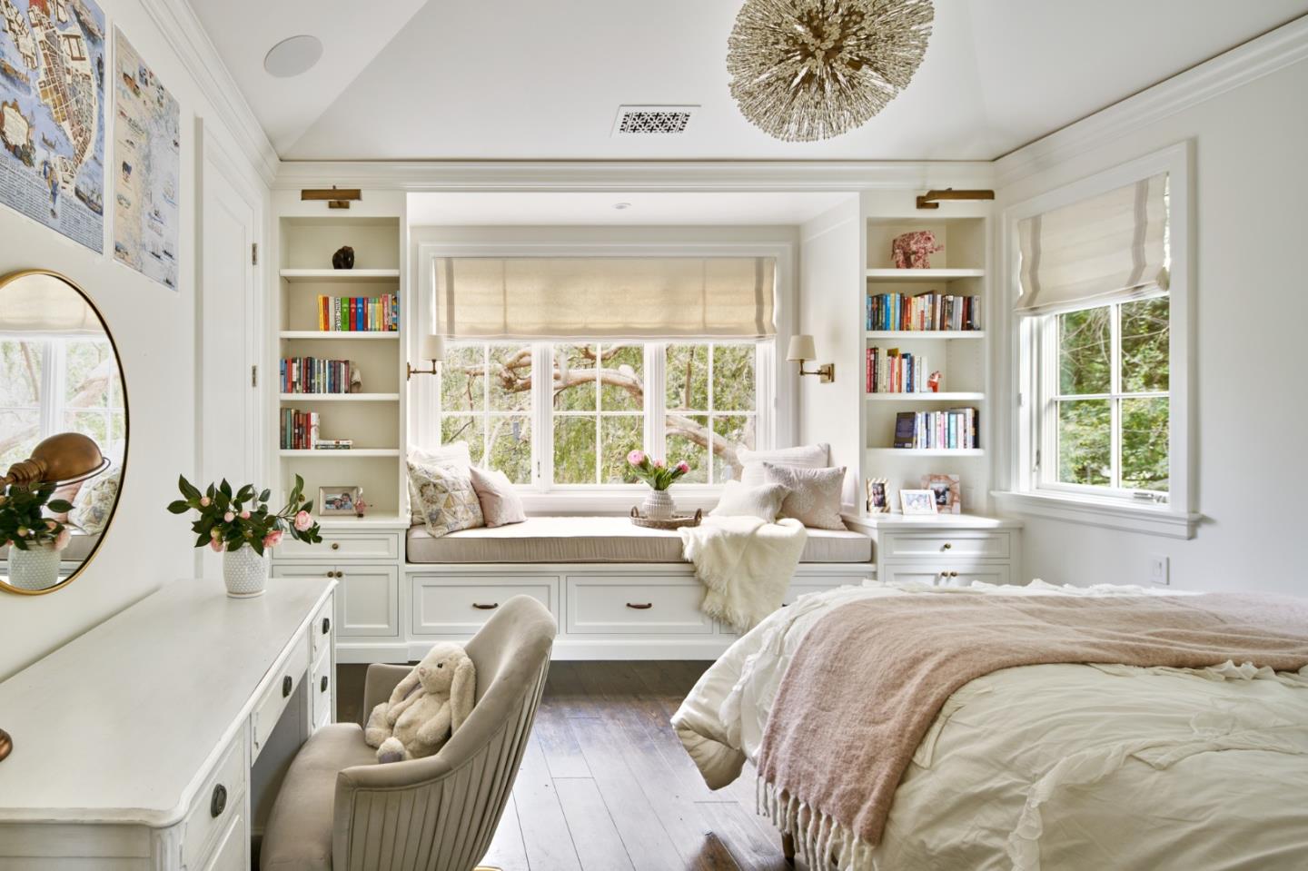 Detail Gallery Image 38 of 50 For 420 Magdalena Ave, Los Altos Hills,  CA 94024 - 4 Beds | 4/1 Baths