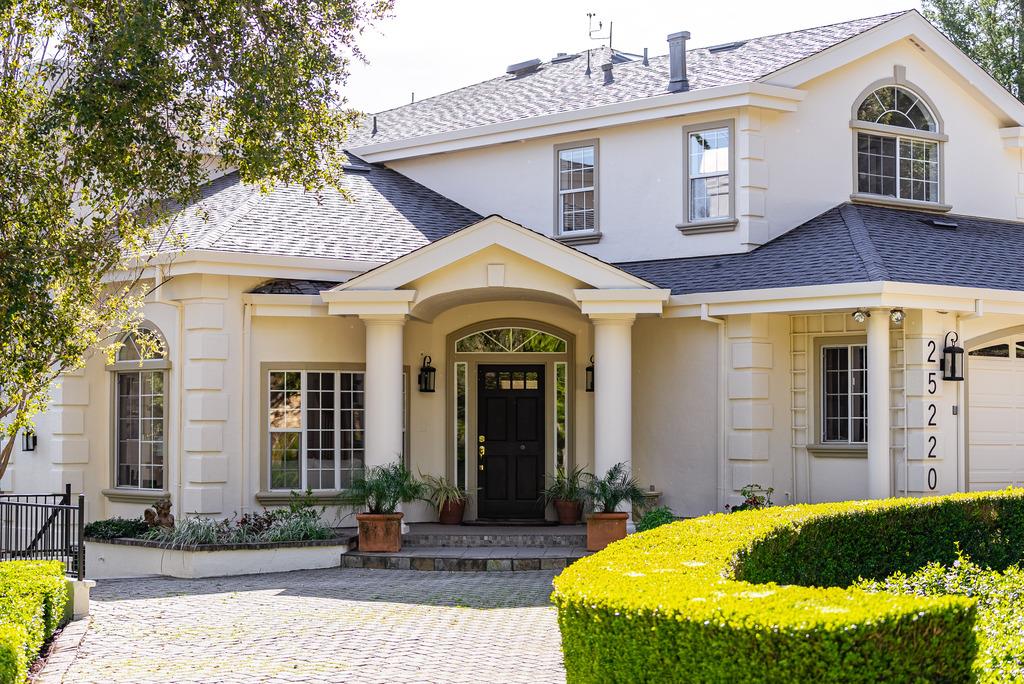 Detail Gallery Image 5 of 94 For 25220 Quail Ridge Rd, Los Gatos,  CA 95033 - 5 Beds | 3/1 Baths