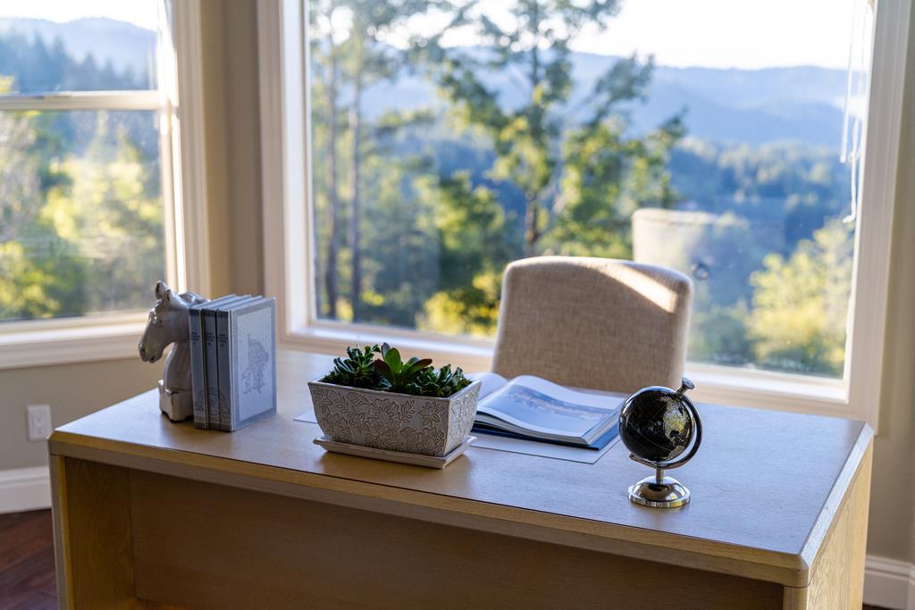 Detail Gallery Image 67 of 94 For 25220 Quail Ridge Rd, Los Gatos,  CA 95033 - 5 Beds | 3/1 Baths