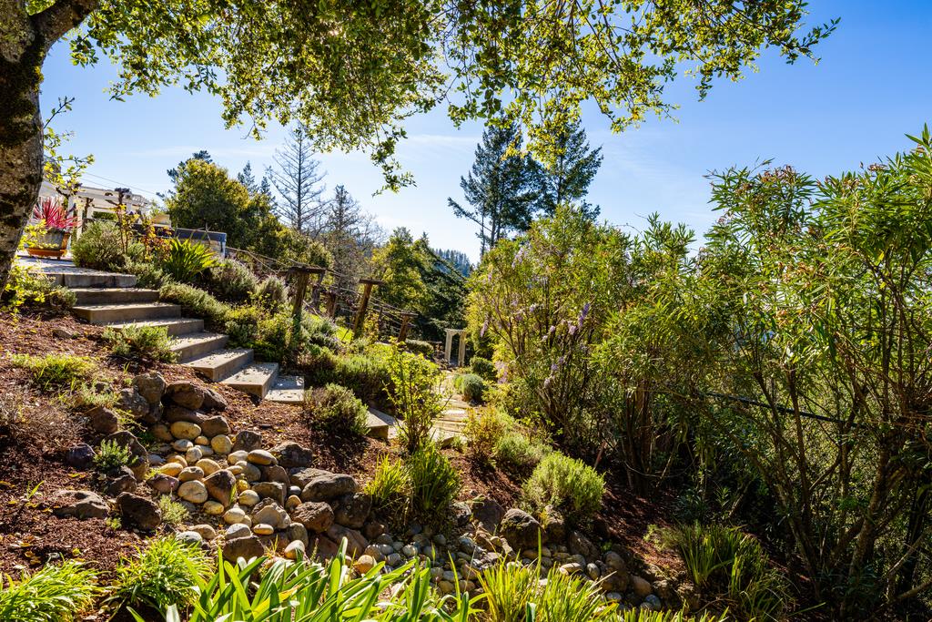Detail Gallery Image 93 of 94 For 25220 Quail Ridge Rd, Los Gatos,  CA 95033 - 5 Beds | 3/1 Baths