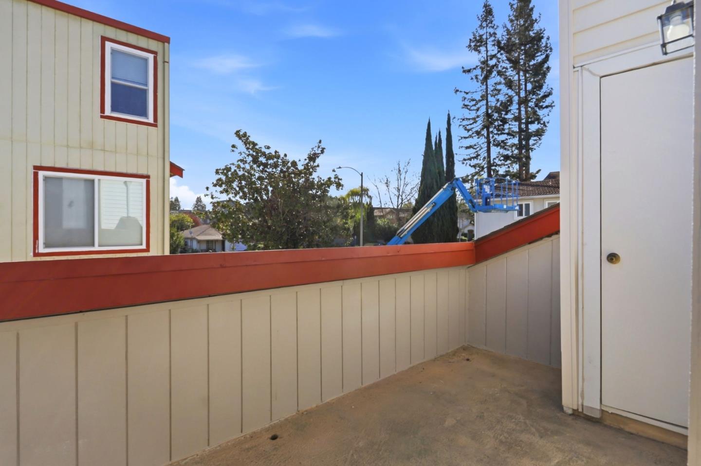 Detail Gallery Image 23 of 41 For 710 Winstead Ct, Sunnyvale,  CA 94087 - 2 Beds | 2/1 Baths