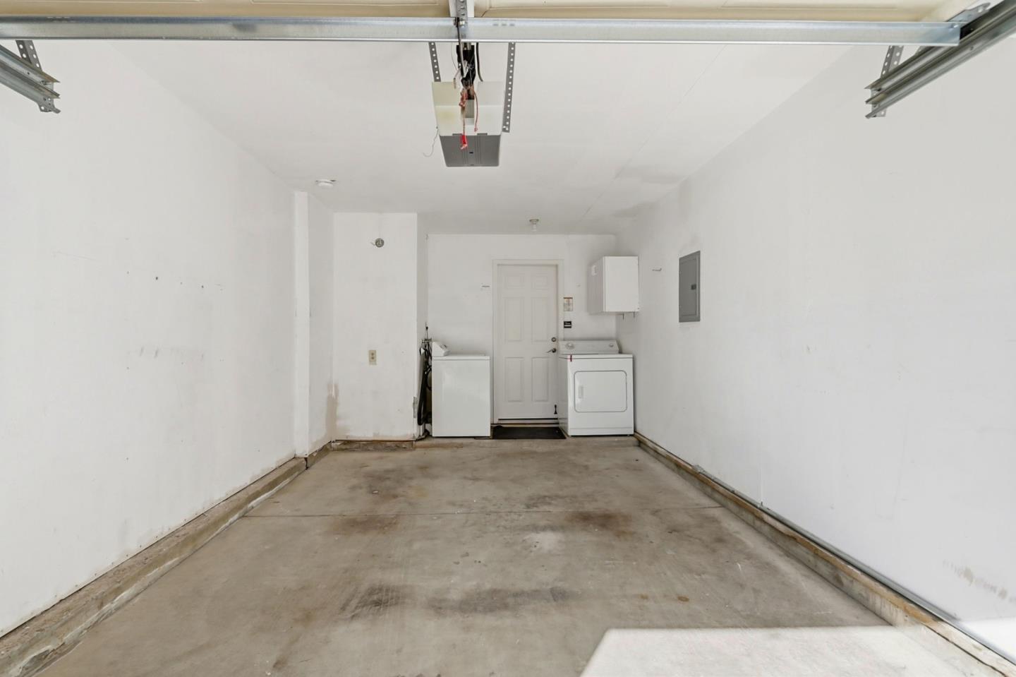 Detail Gallery Image 35 of 41 For 710 Winstead Ct, Sunnyvale,  CA 94087 - 2 Beds | 2/1 Baths