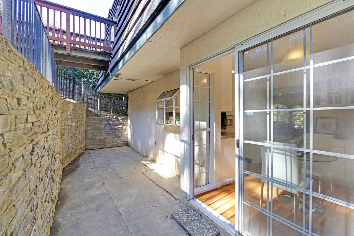 Detail Gallery Image 20 of 24 For 37 San Francisco Ave, Brisbane,  CA 94005 - 3 Beds | 2 Baths