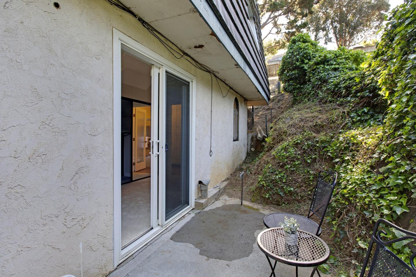 Detail Gallery Image 24 of 24 For 37 San Francisco Ave, Brisbane,  CA 94005 - 3 Beds | 2 Baths