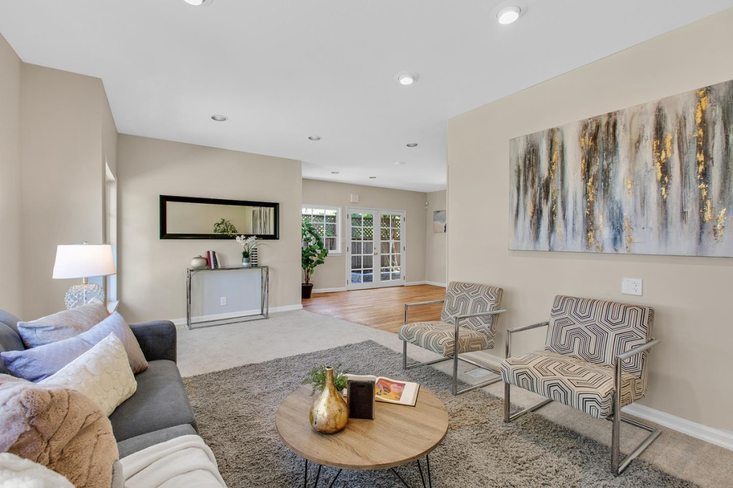 Detail Gallery Image 5 of 24 For 37 San Francisco Ave, Brisbane,  CA 94005 - 3 Beds | 2 Baths