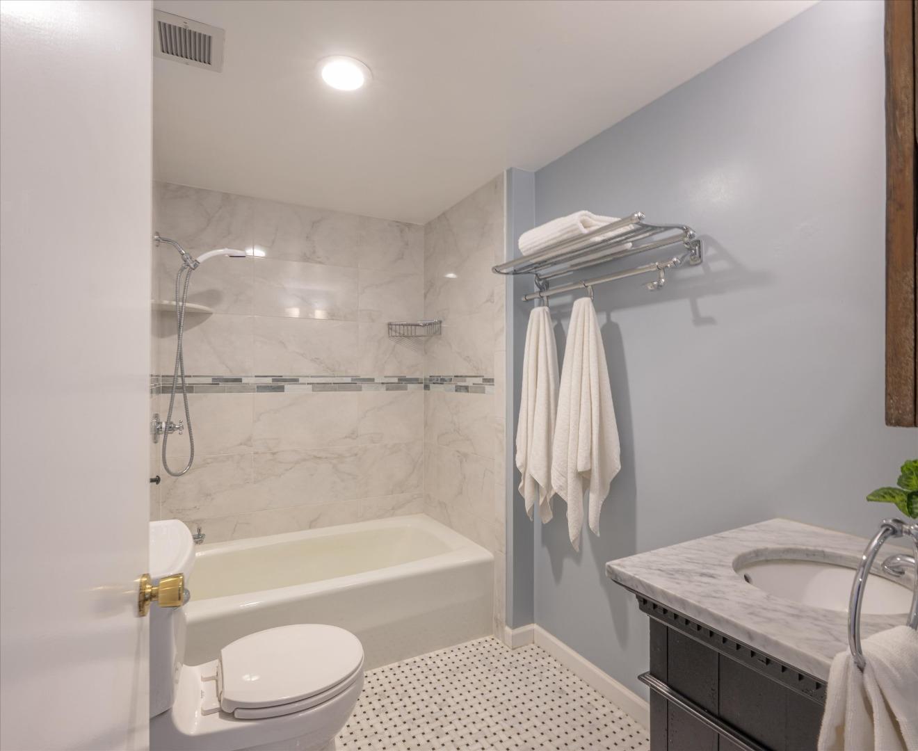 Detail Gallery Image 26 of 28 For 225 Virginia Ave Ph-D,  San Mateo,  CA 94402 - 2 Beds | 2 Baths