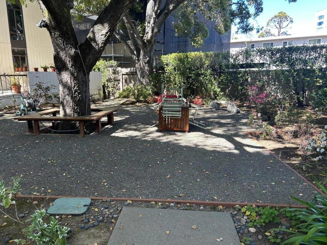 Detail Gallery Image 30 of 31 For 225 Virginia Ave Ph-D,  San Mateo,  CA 94402 - 2 Beds | 2 Baths