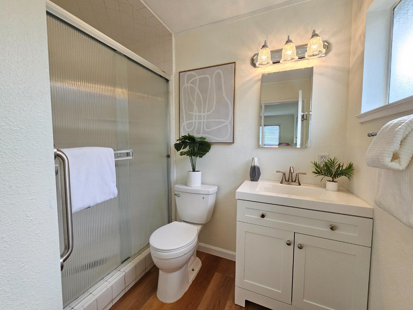 Detail Gallery Image 11 of 12 For 908 Redbird Dr, San Jose,  CA 95125 - 4 Beds | 2 Baths