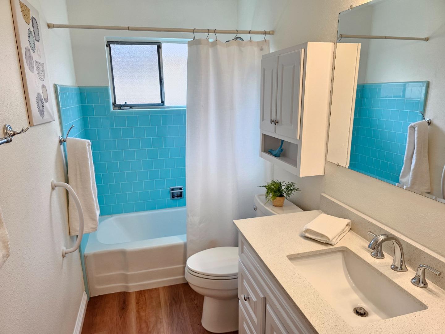 Detail Gallery Image 7 of 12 For 908 Redbird Dr, San Jose,  CA 95125 - 4 Beds | 2 Baths