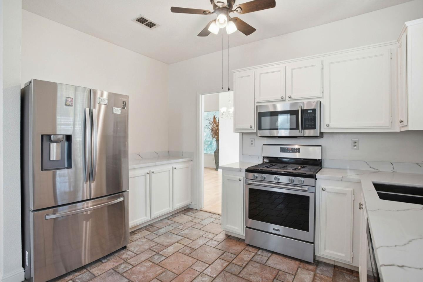 Detail Gallery Image 7 of 30 For 1109 Deerpark Rd, Oakley,  CA 94561 - 4 Beds | 2/1 Baths