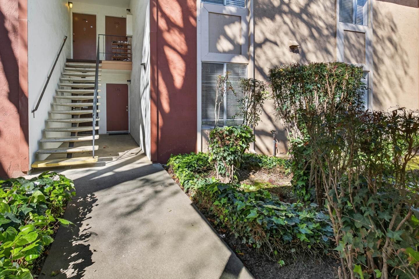 Detail Gallery Image 19 of 25 For 2755 Country Dr #136,  Fremont,  CA 94536 - 2 Beds | 1 Baths