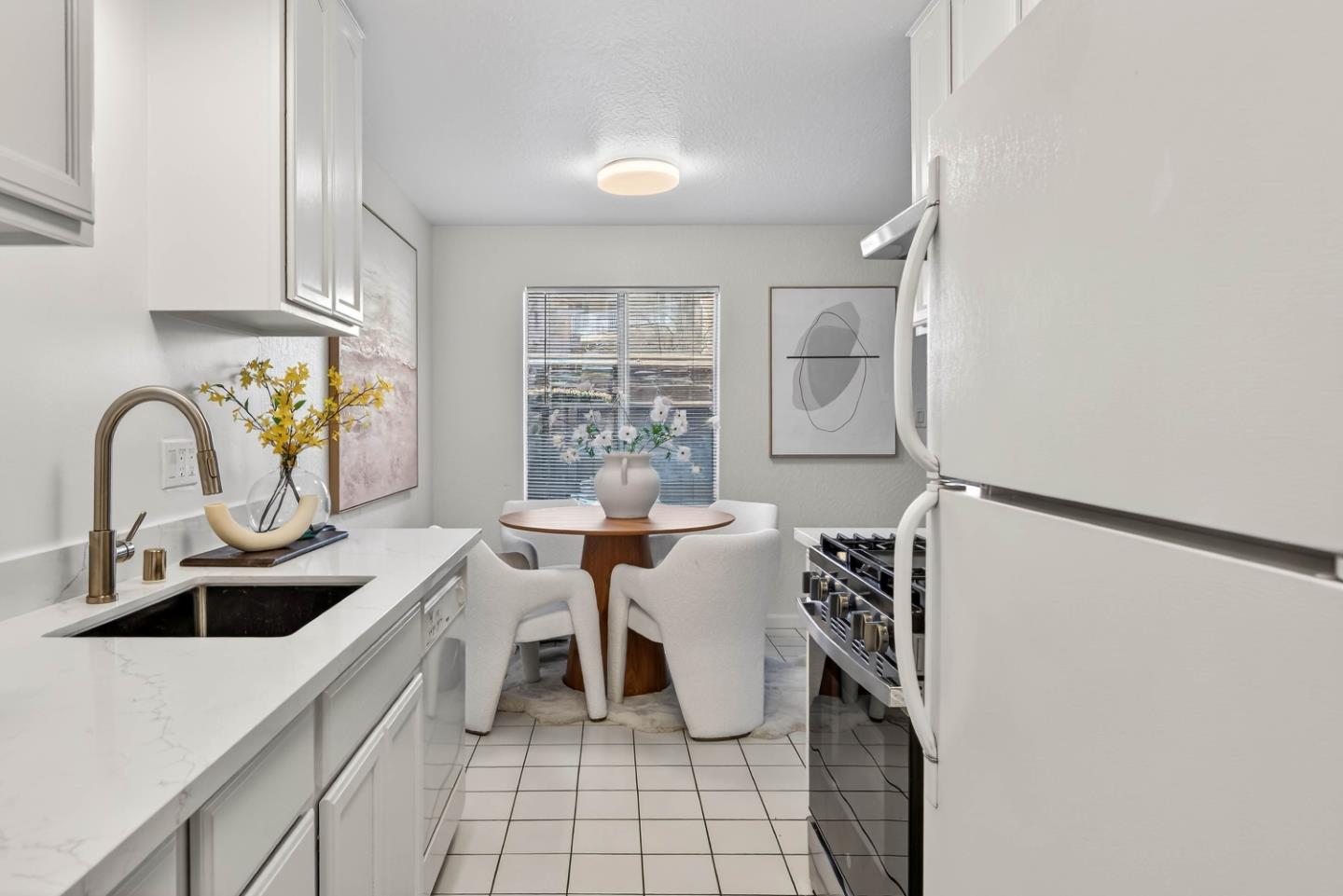 Detail Gallery Image 6 of 25 For 2755 Country Dr #136,  Fremont,  CA 94536 - 2 Beds | 1 Baths