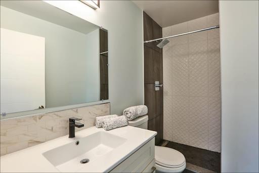 Detail Gallery Image 21 of 26 For 737 S 2nd St #3,  San Jose,  CA 95112 - 3 Beds | 3/1 Baths