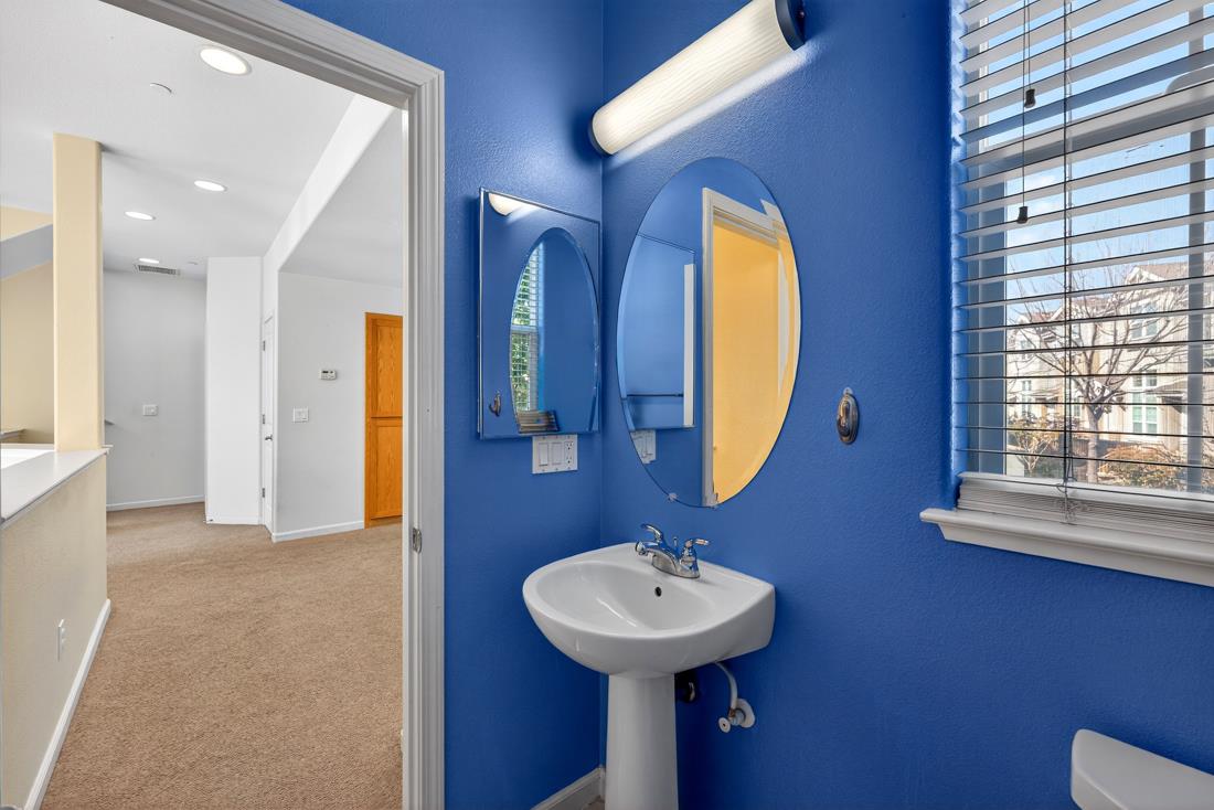 Detail Gallery Image 23 of 52 For 239 Jarvis, Morgan Hill,  CA 95037 - 3 Beds | 2/1 Baths