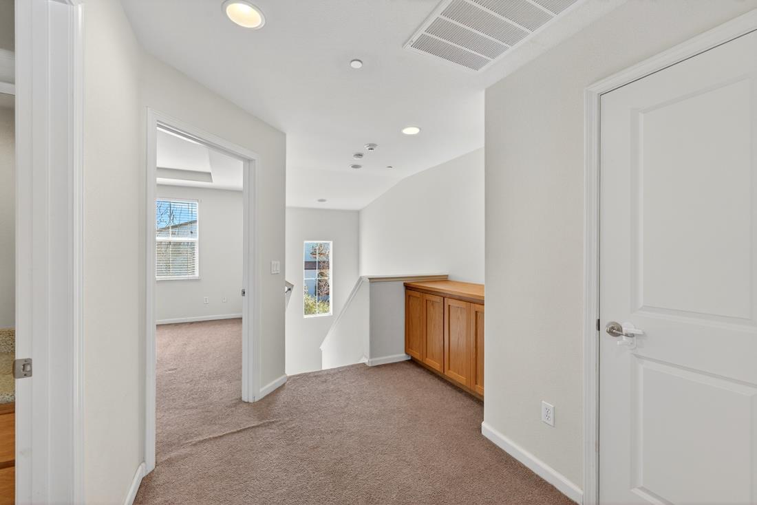 Detail Gallery Image 27 of 52 For 239 Jarvis, Morgan Hill,  CA 95037 - 3 Beds | 2/1 Baths