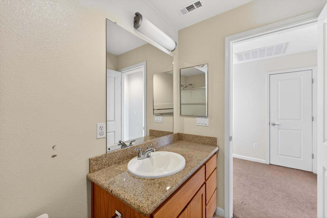 Detail Gallery Image 29 of 52 For 239 Jarvis, Morgan Hill,  CA 95037 - 3 Beds | 2/1 Baths