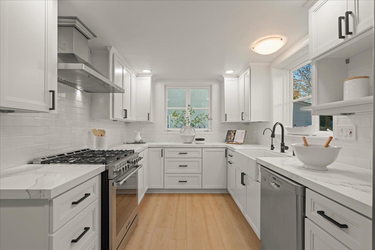 Detail Gallery Image 17 of 60 For 1432 Mercer Ave, San Jose,  CA 95125 - 4 Beds | 3 Baths