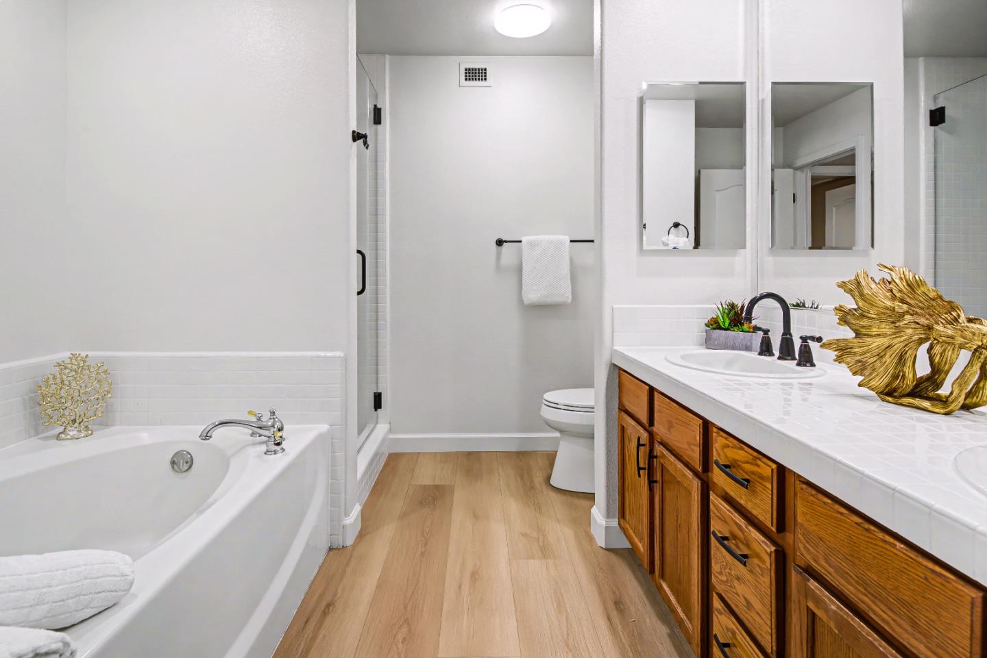 Detail Gallery Image 25 of 48 For 145 S 4th St, San Jose,  CA 95112 - 2 Beds | 2/1 Baths