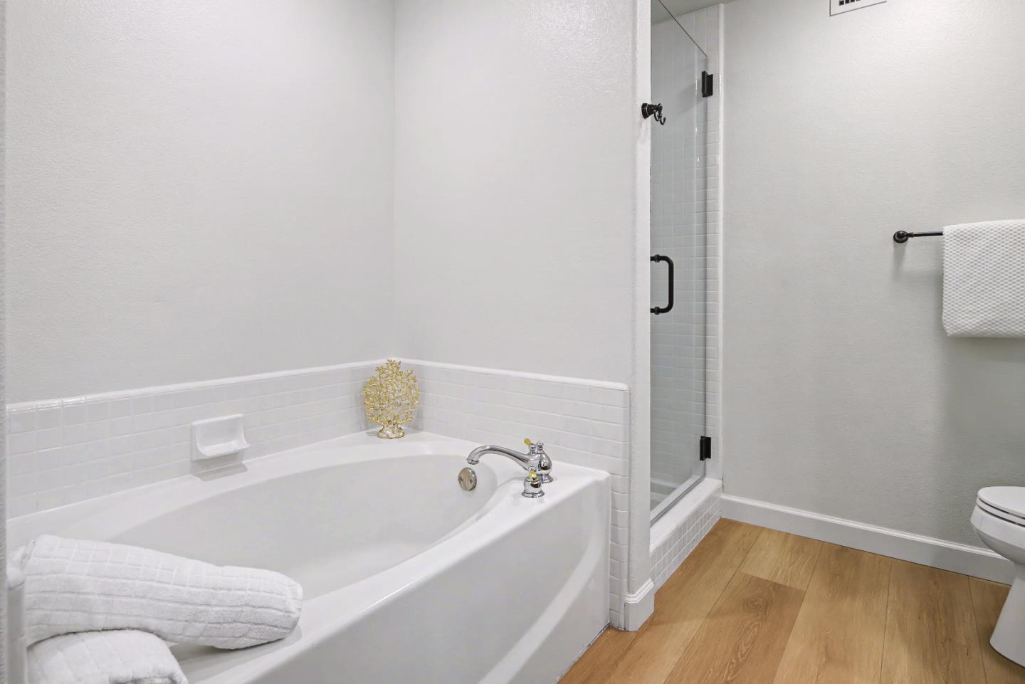 Detail Gallery Image 27 of 48 For 145 S 4th St, San Jose,  CA 95112 - 2 Beds | 2/1 Baths