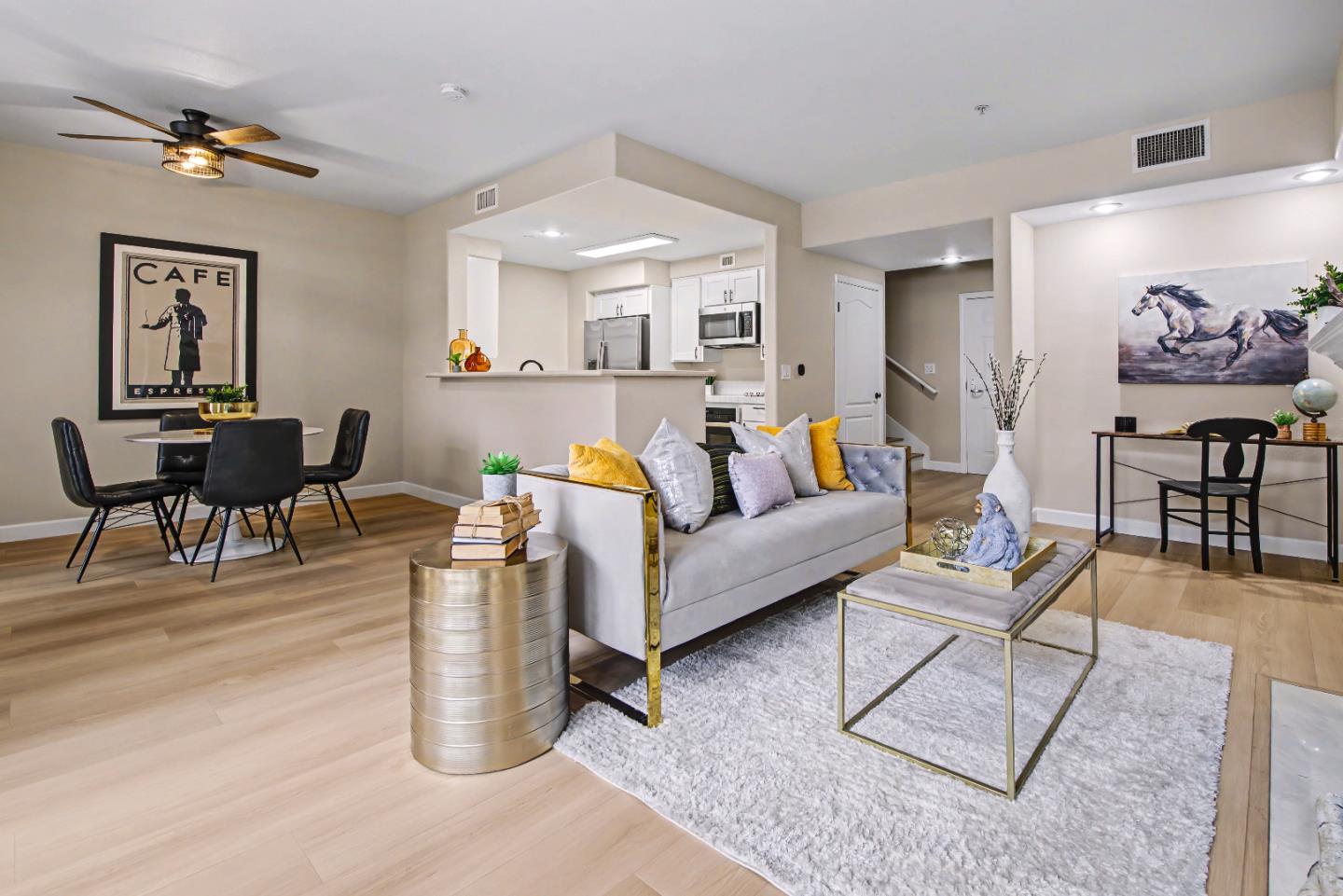 Detail Gallery Image 8 of 48 For 145 S 4th St, San Jose,  CA 95112 - 2 Beds | 2/1 Baths