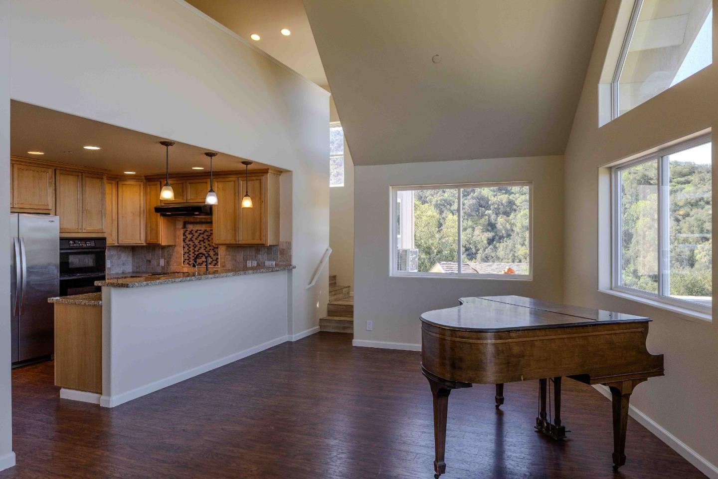Detail Gallery Image 11 of 44 For 20510 Cachagua Rd, Carmel Valley,  CA 93924 - 3 Beds | 2 Baths