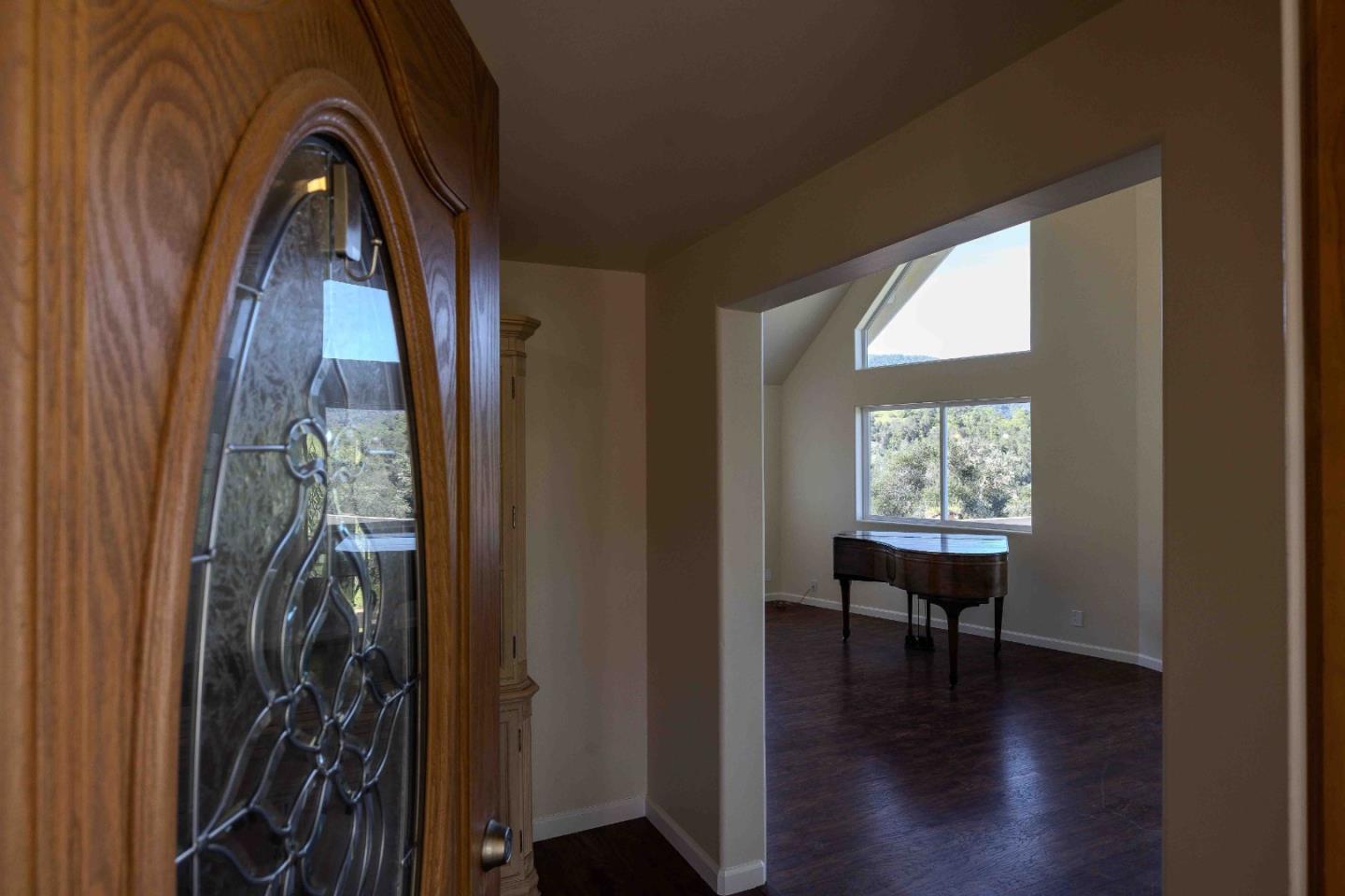 Detail Gallery Image 8 of 44 For 20510 Cachagua Rd, Carmel Valley,  CA 93924 - 3 Beds | 2 Baths