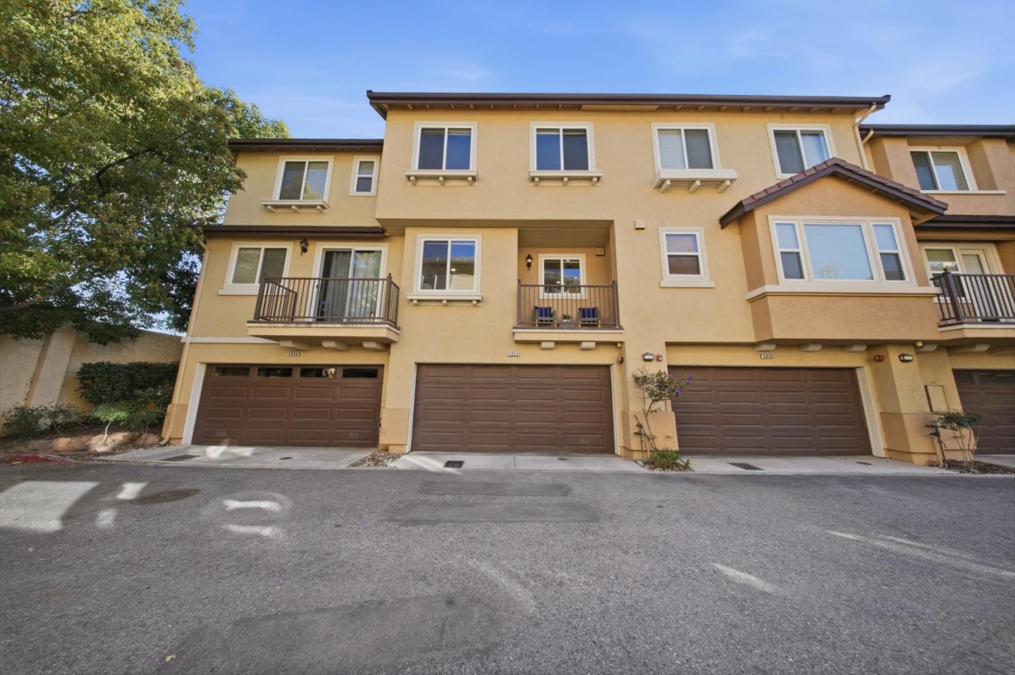 Detail Gallery Image 23 of 26 For 5050 Ruffino Ter, San Jose,  CA 95129 - 3 Beds | 2/1 Baths