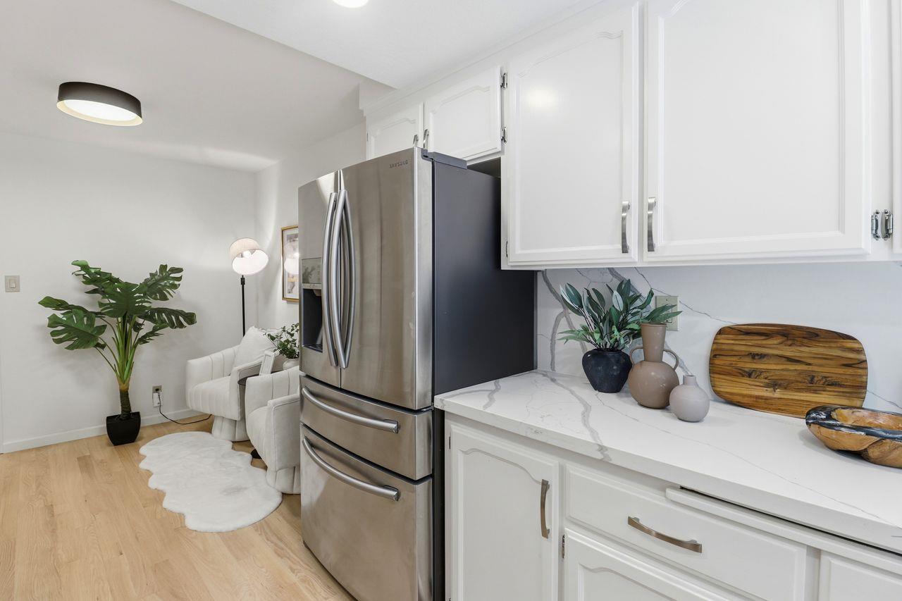 Detail Gallery Image 12 of 47 For 3528 Broadview Ct, San Mateo,  CA 94403 - 3 Beds | 2/1 Baths