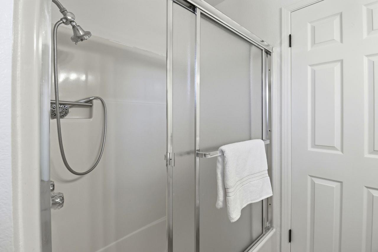 Detail Gallery Image 30 of 47 For 3528 Broadview Ct, San Mateo,  CA 94403 - 3 Beds | 2/1 Baths