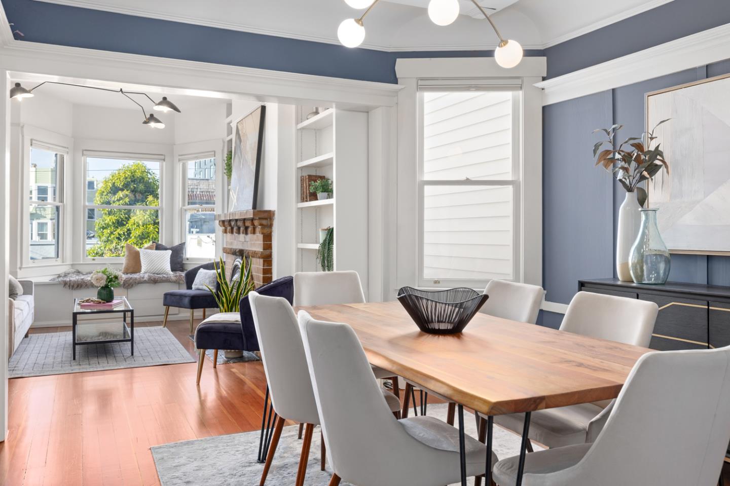 Detail Gallery Image 12 of 30 For 25 Sycamore St, San Francisco,  CA 94110 - 2 Beds | 1 Baths