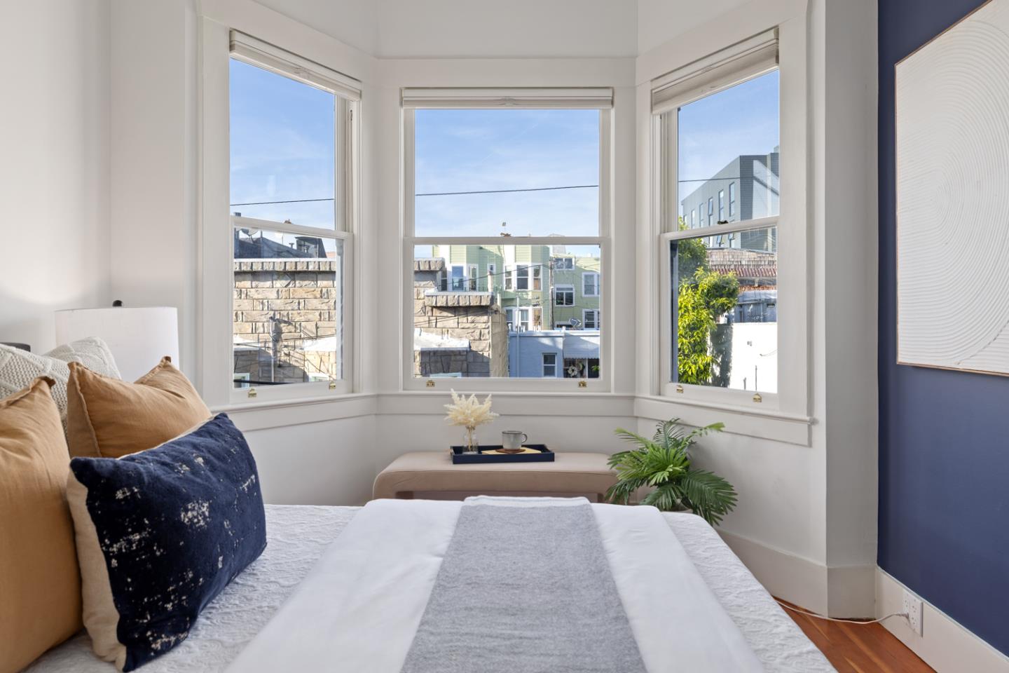 Detail Gallery Image 24 of 30 For 25 Sycamore St, San Francisco,  CA 94110 - 2 Beds | 1 Baths