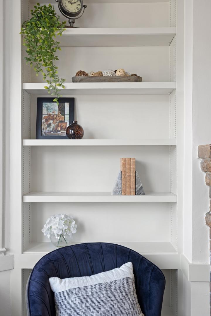 Detail Gallery Image 8 of 30 For 25 Sycamore St, San Francisco,  CA 94110 - 2 Beds | 1 Baths