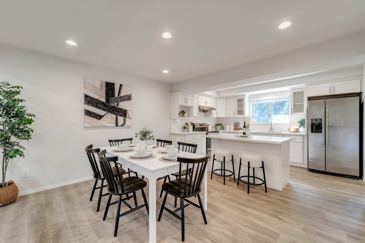 Detail Gallery Image 10 of 35 For 37856 Bright Cmn, Fremont,  CA 94536 - 3 Beds | 2/1 Baths