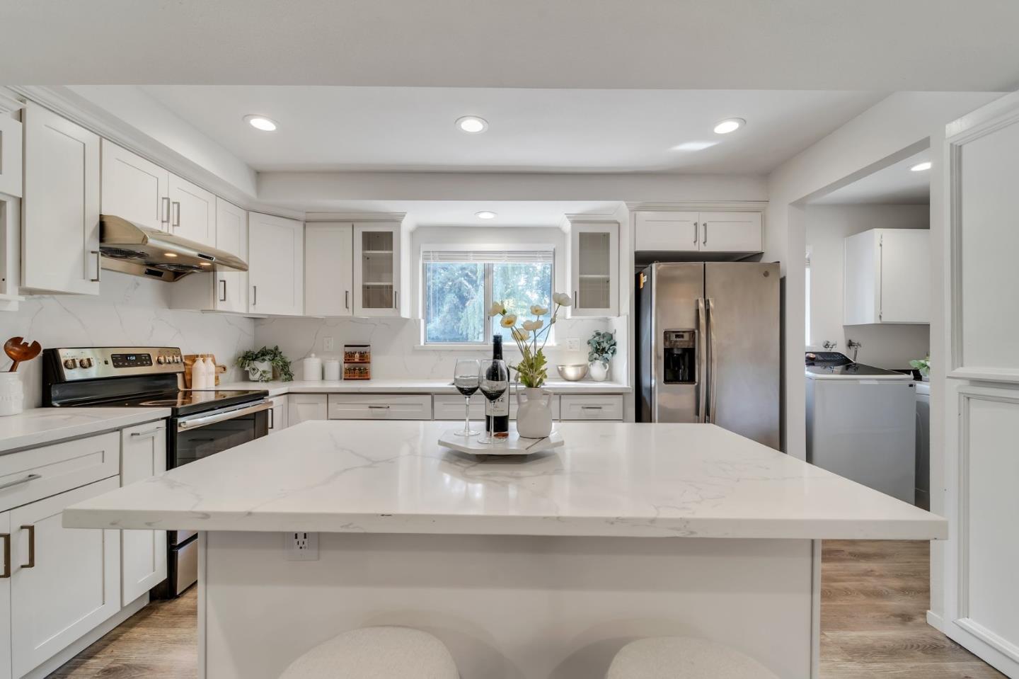 Detail Gallery Image 12 of 35 For 37856 Bright Cmn, Fremont,  CA 94536 - 3 Beds | 2/1 Baths