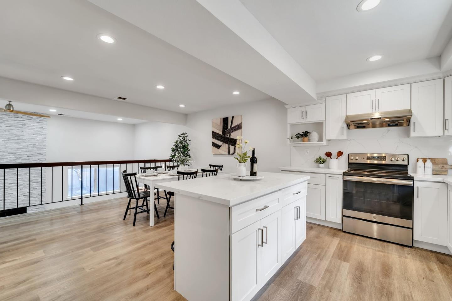 Detail Gallery Image 14 of 35 For 37856 Bright Cmn, Fremont,  CA 94536 - 3 Beds | 2/1 Baths