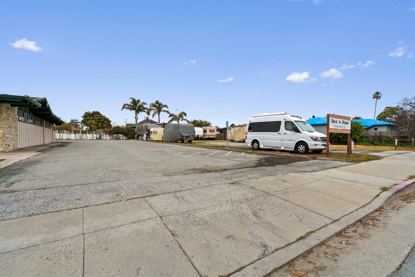 Detail Gallery Image 31 of 35 For 3811 Portola Dr, Santa Cruz,  CA 95062 - – Beds | – Baths