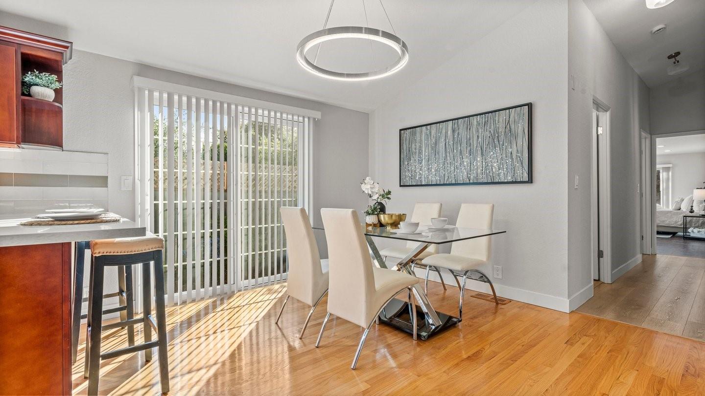 Detail Gallery Image 17 of 42 For 14355 La Rinconada Dr, Los Gatos,  CA 95032 - 4 Beds | 3 Baths