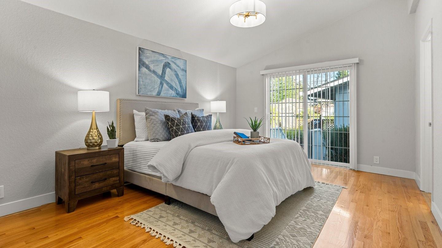 Detail Gallery Image 18 of 42 For 14355 La Rinconada Dr, Los Gatos,  CA 95032 - 4 Beds | 3 Baths