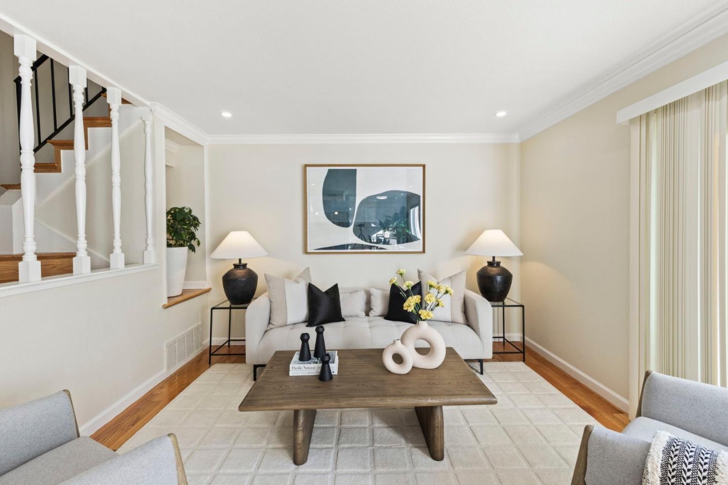 Detail Gallery Image 2 of 36 For 179 Saint Michaels Ct, Daly City,  CA 94015 - 4 Beds | 2/1 Baths