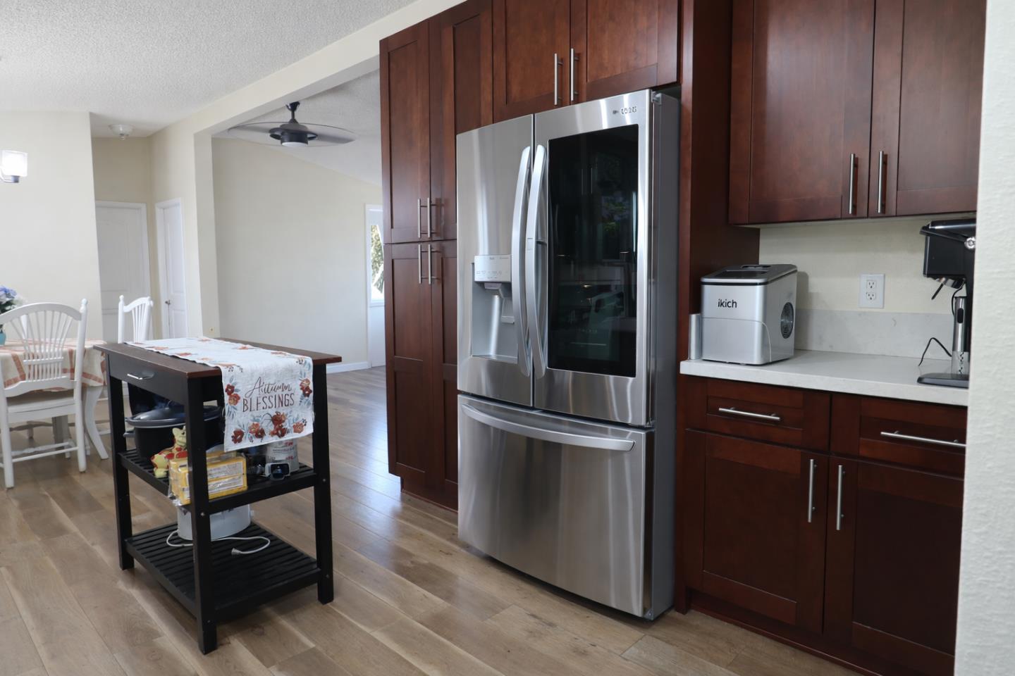 Detail Gallery Image 5 of 11 For 16711 Marsh Creek Rd #74,  Clayton,  CA 94517 - 3 Beds | 2 Baths