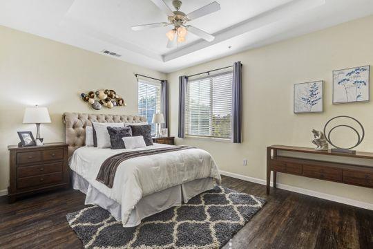 Detail Gallery Image 4 of 18 For 1001 Fuller Ter, Sunnyvale,  CA 94086 - 3 Beds | 3/1 Baths